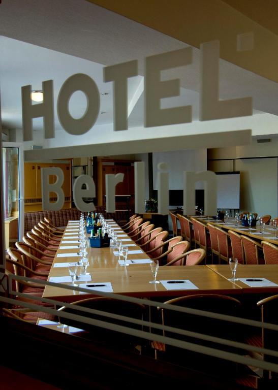 צוסן Hotel Berlin - Greenline Hotel מראה חיצוני תמונה