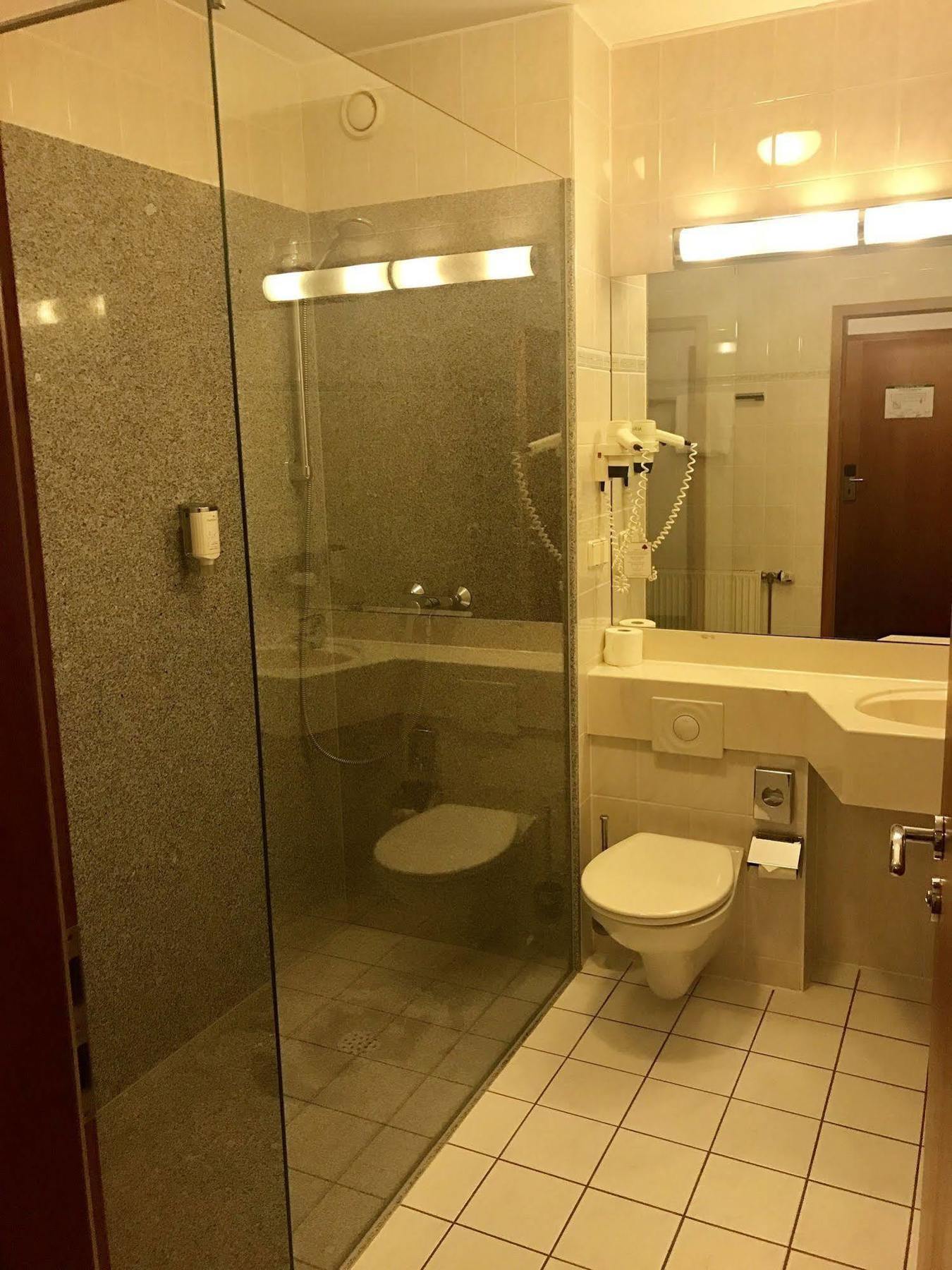 צוסן Hotel Berlin - Greenline Hotel מראה חיצוני תמונה
