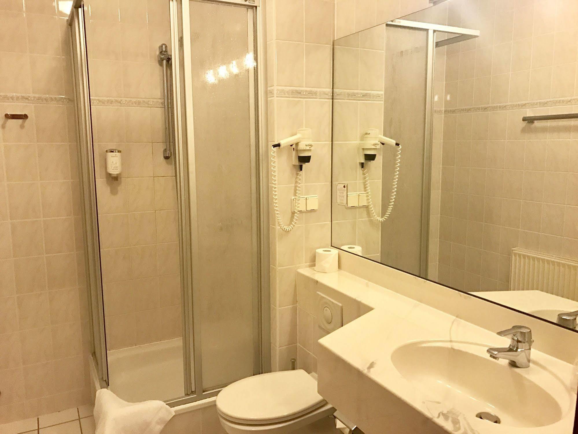 צוסן Hotel Berlin - Greenline Hotel מראה חיצוני תמונה