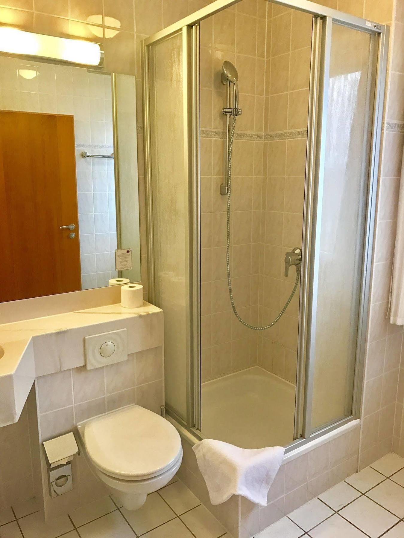 צוסן Hotel Berlin - Greenline Hotel מראה חיצוני תמונה