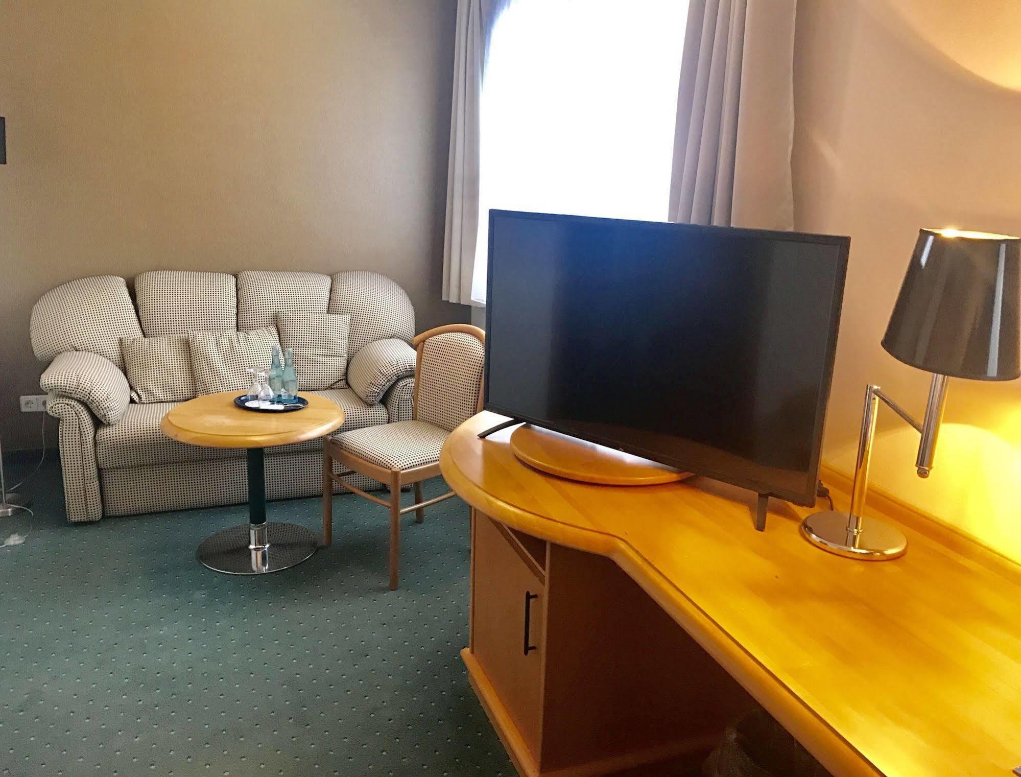 צוסן Hotel Berlin - Greenline Hotel מראה חיצוני תמונה