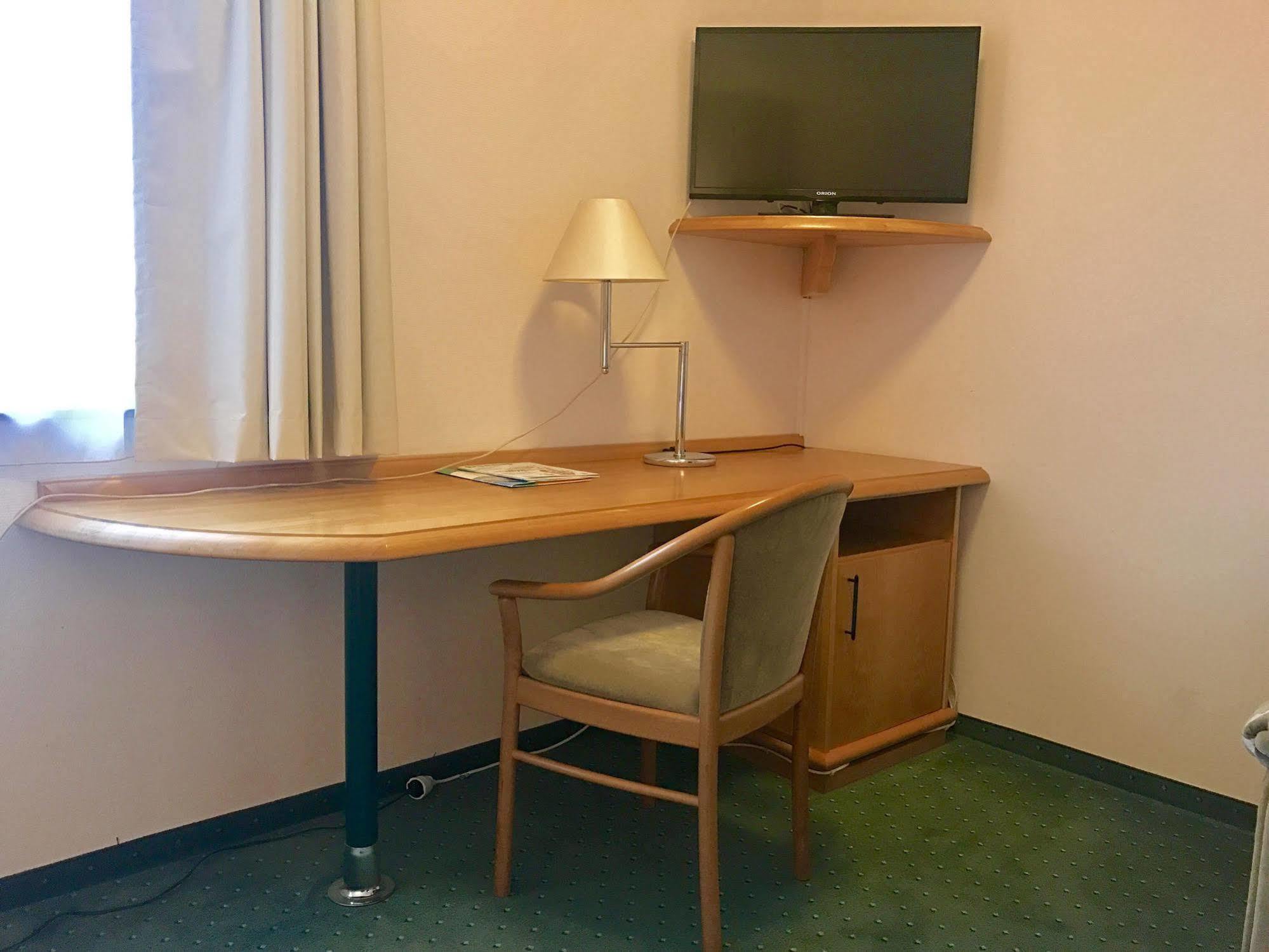 צוסן Hotel Berlin - Greenline Hotel מראה חיצוני תמונה